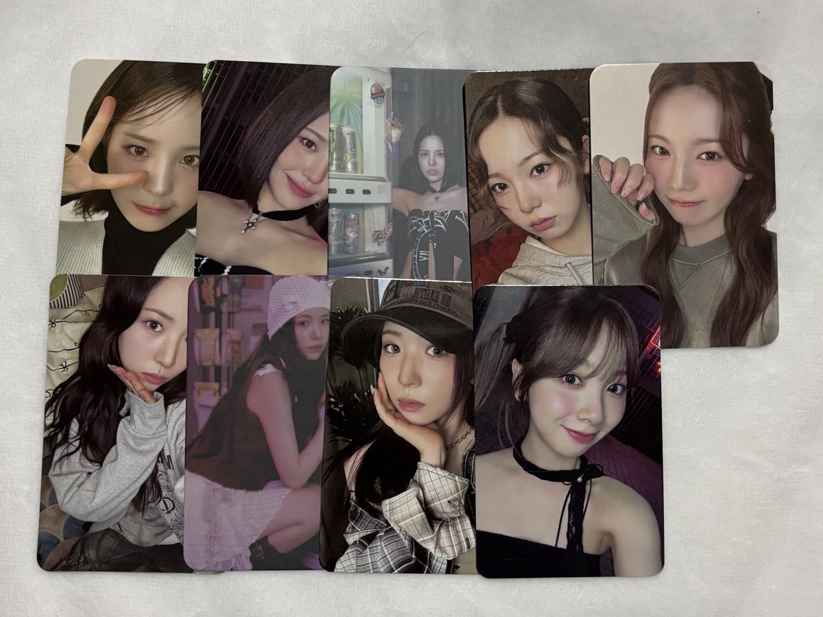 NiziU交換　LOVE LINE

譲)マコ、マヤ、アヤカ、ミイヒ

求)マユカ&lt;リマ&lt;ニナ

郵送にて交換となります。
同異種検討致しますが、マユカ優先で探しております。
ご検討よろしくお願い致します🙇🏻‍♀️

#NiziU #NiziU_交換 #NiziU交換