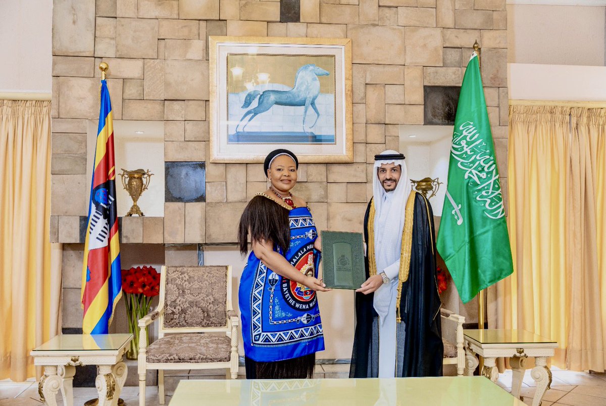 Saudi Embassy in South Africa (@ksaembassyza) on Twitter photo H.E. #Amb Faisal Al-Harbi, presented a copy of his credentials as Non-Resident Ambassador of the Kingdom of #Saudi_Arabia to the Kingdom of #Eswatini to H.E <a href="/PholileShakantu/">Pholile Dlamini Shakantu</a> Ministr of <a href="/MfaicSd/">Ministry of Foreign Affairs Eswatini</a> H.E. #Amb Faisal Al-Harbi, presented a copy of his credentials as Non-Resident Ambassador of the Kingdom of #Saudi_Arabia to the Kingdom of #Eswatini to H.E <a href="/PholileShakantu/">Pholile Dlamini Shakantu</a> Ministr of <a href="/MfaicSd/">Ministry of Foreign Affairs Eswatini</a>