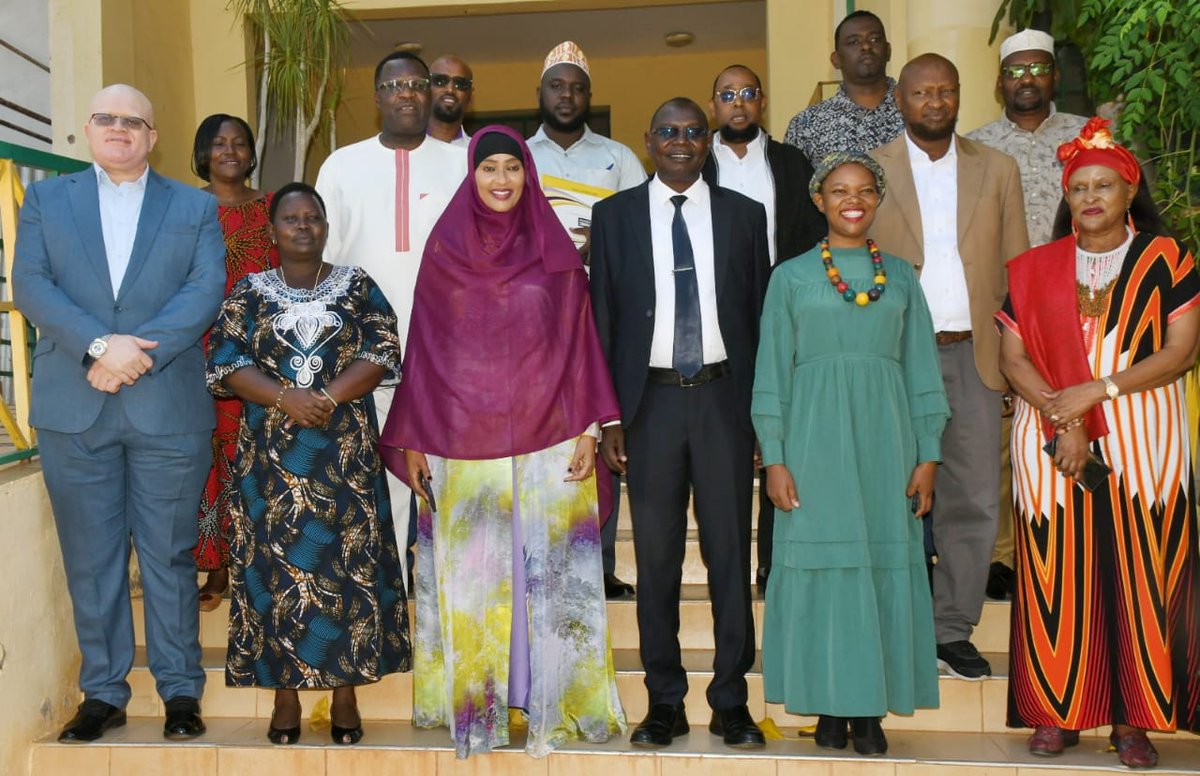 Binti Hopes.org tweet media
