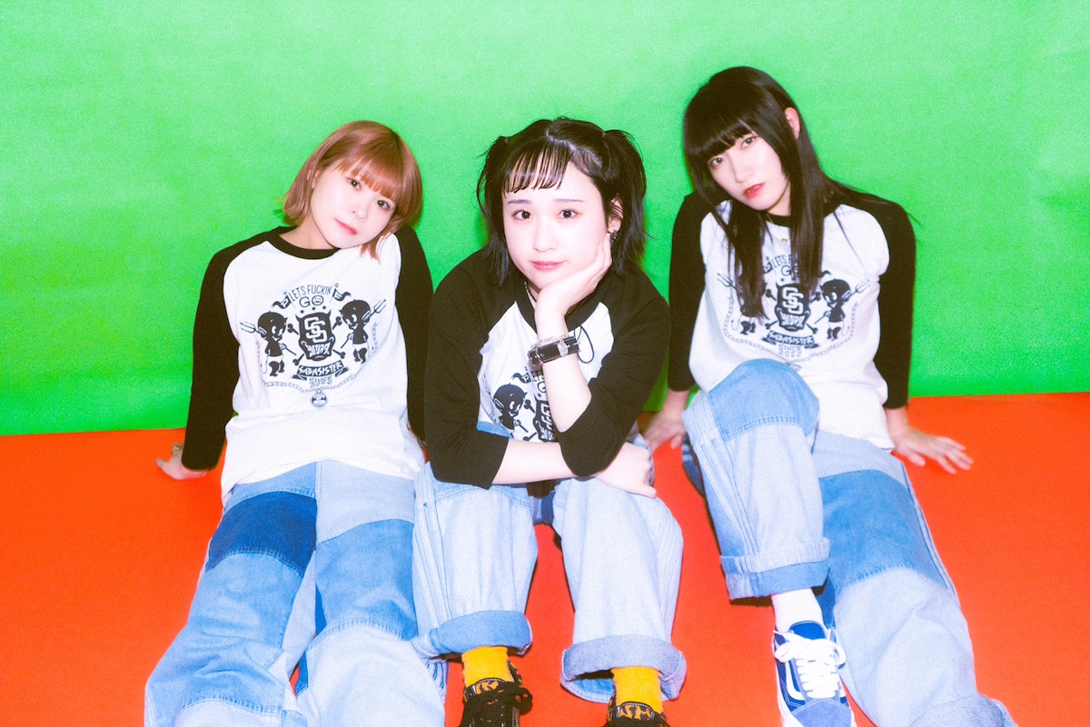 natalie_mu's tweet photo. 【特集】サバシスター「My girlfriend is PIZZA OF DEATH」インタビュー

1作品に同じ曲が2曲!?
面白さを大事にした3rd EPが示す
3人の“ピザオブデスな彼女”の現在地
https://t.co/kiESNkGrSo

#サバシスター #かのピザ #なち #るみなす #ごうけ https://t.co/PWHN4w2jcl