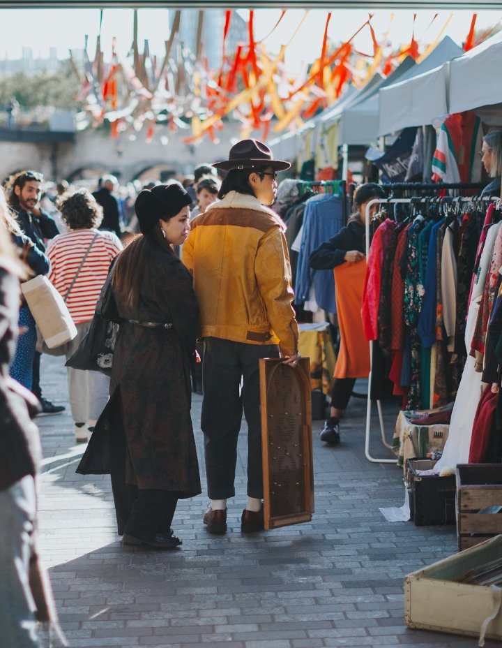 Charity Super.Mkt (@charitymkt) on Twitter photo Join us and our wonderful participating charities down at <a href="/CoalDropsYard/">Coal Drops Yard</a> next weekend (26th & 27th of April) for the first <a href="/classiccarboot/">The Classic Car Boot</a> of 2025!
🗓️ 26TH & 27TH APRIL
📍 COAL DROPS YARD, KINGS CROSS
⏰ 10am - 6pm (both days) Join us and our wonderful participating charities down at <a href="/CoalDropsYard/">Coal Drops Yard</a> next weekend (26th & 27th of April) for the first <a href="/classiccarboot/">The Classic Car Boot</a> of 2025!
🗓️ 26TH & 27TH APRIL
📍 COAL DROPS YARD, KINGS CROSS
⏰ 10am - 6pm (both days)