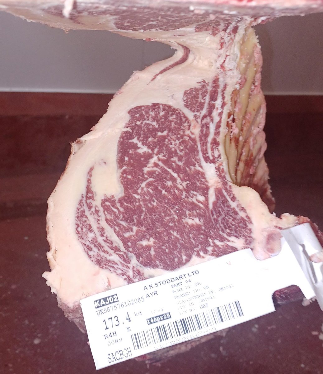 Certified Scotch Aberdeen Angus Beef at its best #stoddartassured #bestinbeef #certifiedaberdeenangus #aberdeenangus #scotchbeef #traceability #provenance #beef #beautifull #fatisflavour #marbling