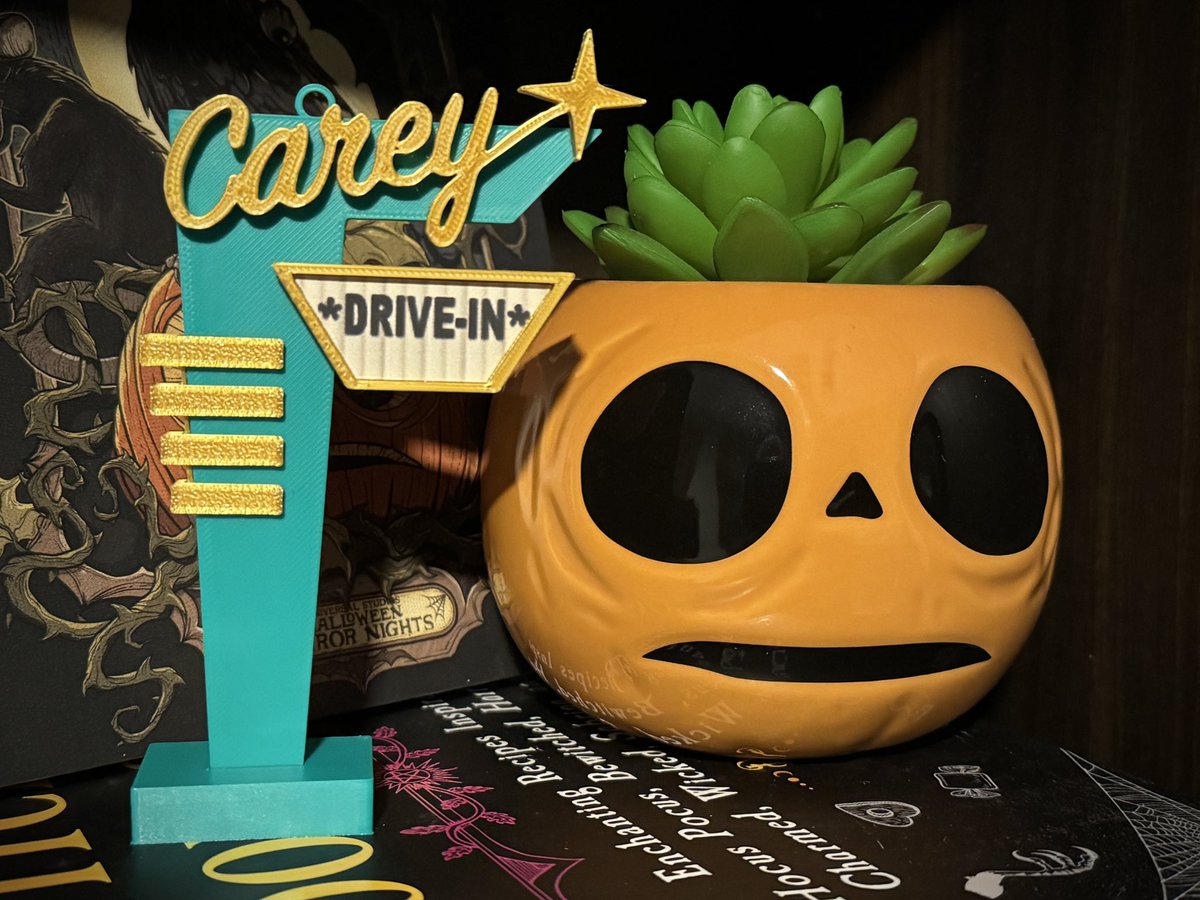 Lucky enough to have early access to Doom Studios new releases and I loveeeeeeee my new addition!!!!!! etsy.com/uk/listing/188…