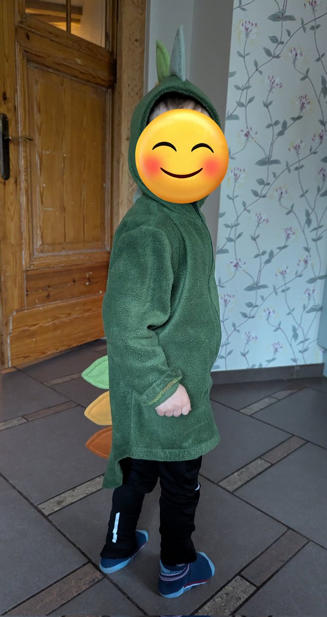 BezVai's tweet photo. Superīgākie dinozauri, zaķi un citi tērpi! 
Nav ātri, bet no ❤️. Iesaku DiUni Style. 
https://t.co/KFCwP8Ft21 #manparšonemaksā #iesaku #atbalstimazosuzņēmumus https://t.co/DGZuNbrhCK