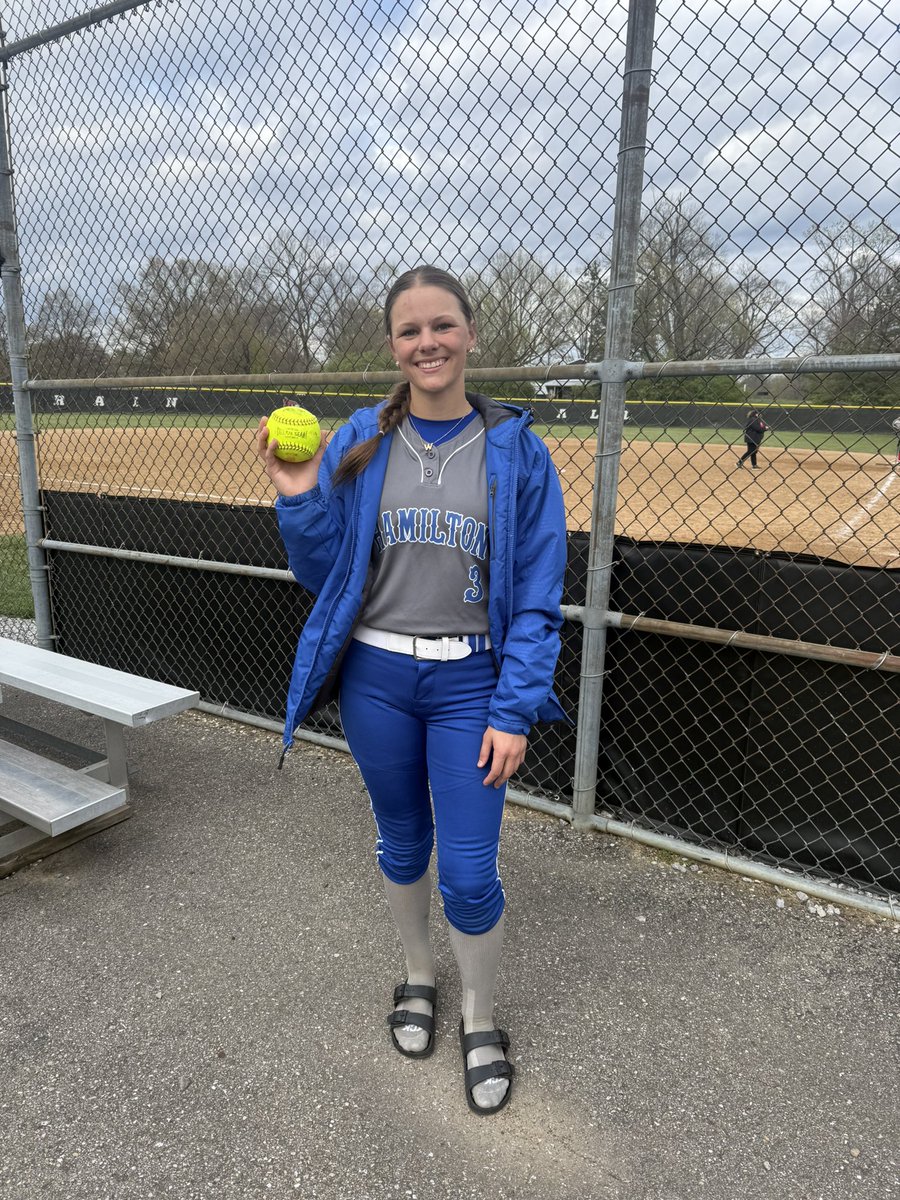 EmiliS2026's tweet image. Another one!馃敟 Went 2-2 with a 1.000 OBP against Colerain! Along with 11ks!
@FinesseNowlin08 @BigBlueSoftball @NKUNorseSB @ODU_Softball