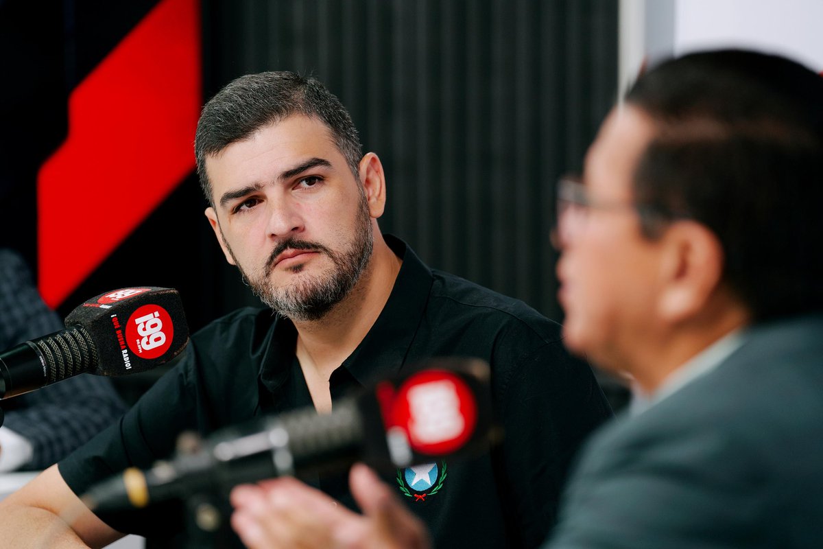 aquilesalvarez's tweet image. Vengo del fútbol, y esto fue como un Clásico del Astillero: se deja todo, pero al final hay que pasar la página.

Si el presidente fue reelegido por cuatro años, hay que respaldarlo por el bien común, por nuestras familias y nuestros hijos.

Vi la entrevista del ministro De la…