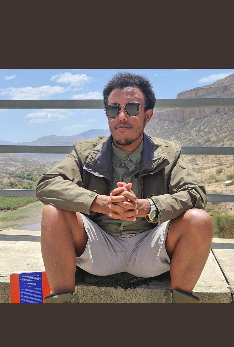 ForeverAmhara1's tweet photo. #Amhara Fano #Gojam
Political Sector Head
#Asres Mare Damte!! said that…👇🏿 https://t.co/s2RGpWP8v0