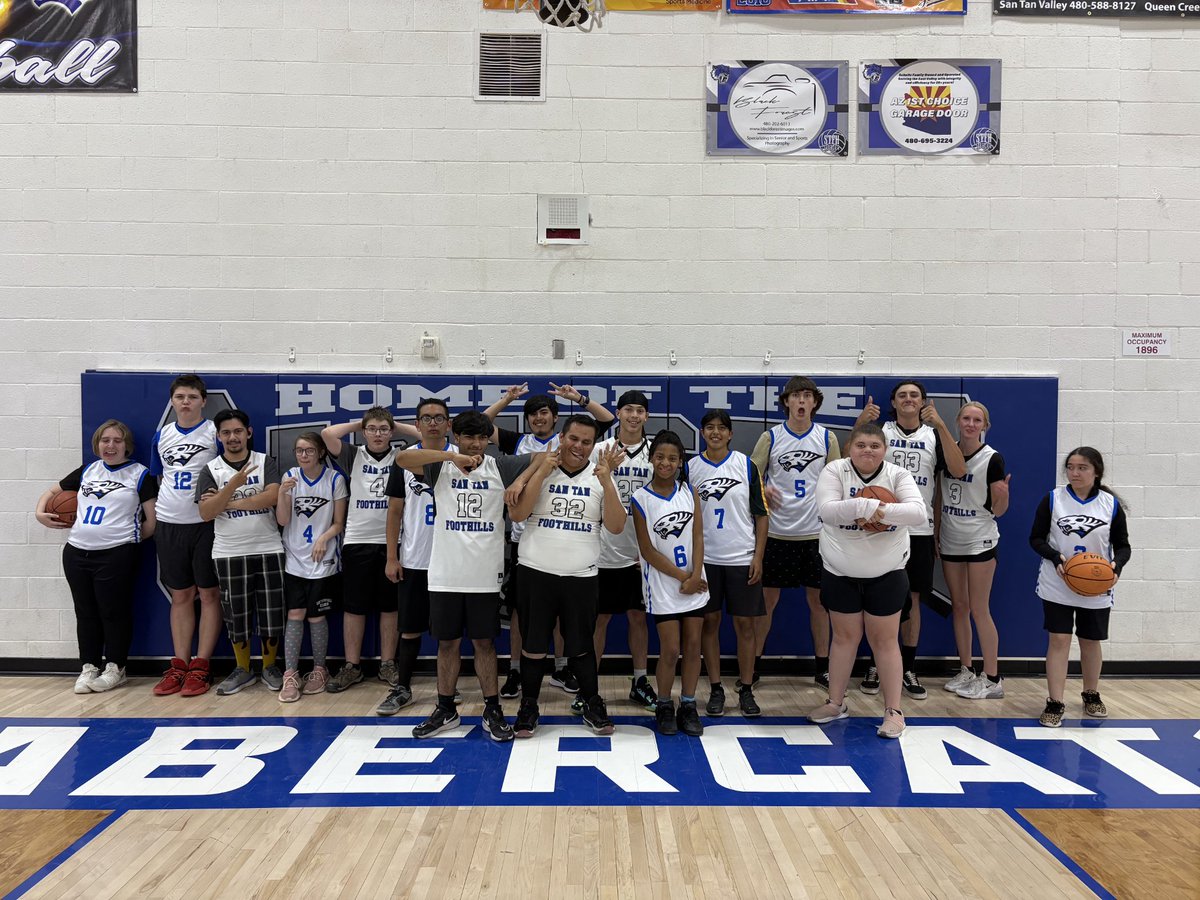San Tan Foothills Unified Basketball Team.