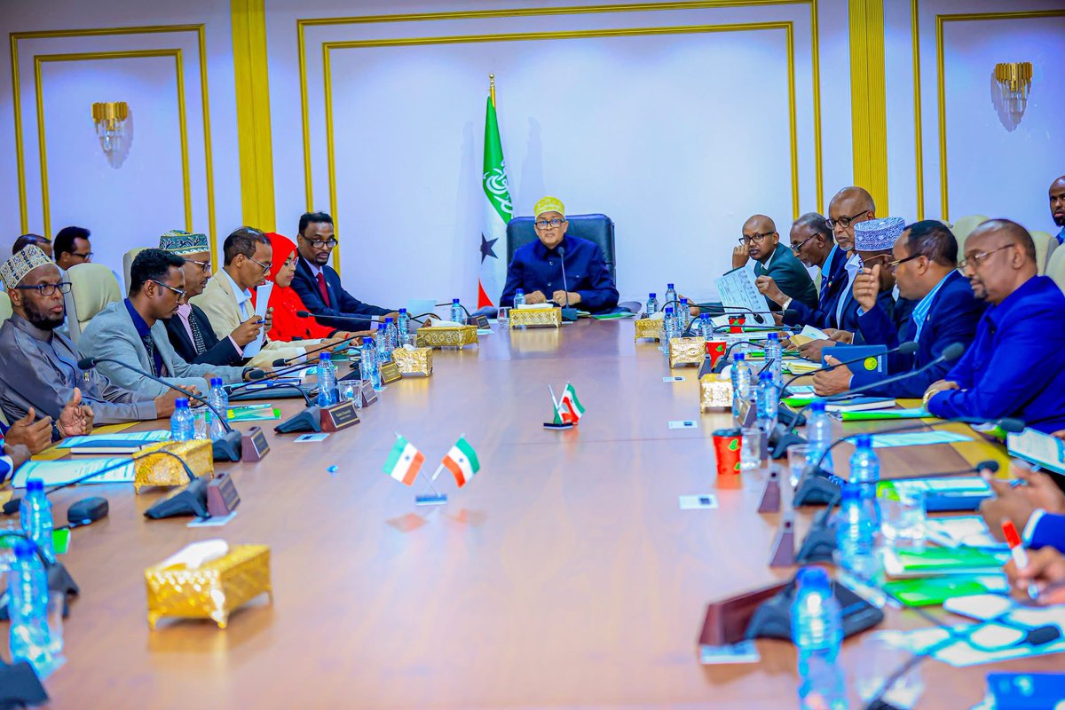 SolnaAgency's tweet photo. STATEMENT FROM THE REPUBLIC OF #SOMALILAND
April 16, 2025

The Council of Ministers of the Republic of Somaliland, in its session held on April 16, 2025, and chaired by the President of the Republic, Abdirahman Mohamed Abdillahi (Irro) strongly condemned the provocative and unlawful visit by the Prime Minister of the Federal Government of #Somalia to the city of Las Anod on April 12, 2025. This action constitutes a blatant violation of international law and an infringement on the territorial sovereignty of the Republic of Somaliland.

In line with its peace initiative for the Eastern Sool region, the Government of Somaliland had previously issued a peace declaration on December 12, 2024—the day the current President assumed office. Today, the government reaffirms that peace remains its top priority, while the defense of Somaliland’s sovereignty is an uncompromising red line. 

Following the conclusion of this session, the cabinet released the following articles:

Article 1 – Somalia’s Rejection of Dialogue and Peace:

The Federal Government of Somalia has unambiguously abandoned the path of peaceful coexistence and dialogue. The Prime Minister’s visit to Las Anod was a calculated provocation and a direct violation of Somaliland’s territorial integrity.

This act represents a dangerous political escalation and a deliberate incitement to conflict, threatening the broader stability of the Horn of Africa. It also constitutes a breach of international norms and the unlawful abduction of Somaliland citizens.

Article 2 – No Negotiations Regarding Detainee Release:

The Government of Somaliland makes it unequivocally clear that no discussions or negotiations have taken place with the Government of Somalia regarding the release of detainees.

The individuals transferred to Mogadishu by Somalia’s Prime Minister are not recognized as prisoners of war.

This action is viewed as a political maneuver to distract from the internal failures of the Somali government.

Article 3 – International Cooperation on Prisoner Affairs and #ICRC Involvement:

The Government of Somaliland has engaged with the International Committee of the Red Cross (ICRC) and the diplomatic missions of friendly nations to address the detainee situation in accordance with international laws and standards.

Somaliland remains open to a lawful prisoner exchange process, under the facilitation of the ICRC, and has held prior discussions on this matter with international partners including the United States, United Kingdom, #Denmark, #Turkey, and the United Arab Emirates.

Article 4 – Appeal to the International Community:

The Government of Somaliland calls on the international community to urgently address the violations being committed by Somalia in the Eastern Sool region. We ask for support in our efforts to restore peace and stability in the area.

Somalia’s deliberate aggression against Somaliland is a threat to the wider Horn of Africa. It creates opportunities for extremist and terrorist groups, posing a serious risk to regional peace and development.

Article 5 – Termination of all Dialogue with Somalia:

Given Somalia’s continued and deliberate violations against the Republic of #Somaliland, as well as its disregard for the principles of previous negotiations, the Council of Ministers has resolved to formally withdraw from all ongoing dialogue with Somalia, effective April 16, 2025.

Somaliland remains firmly committed to defending its sovereignty and independence—without compromise.

Source:Somaliland News Agency (SOLNA)