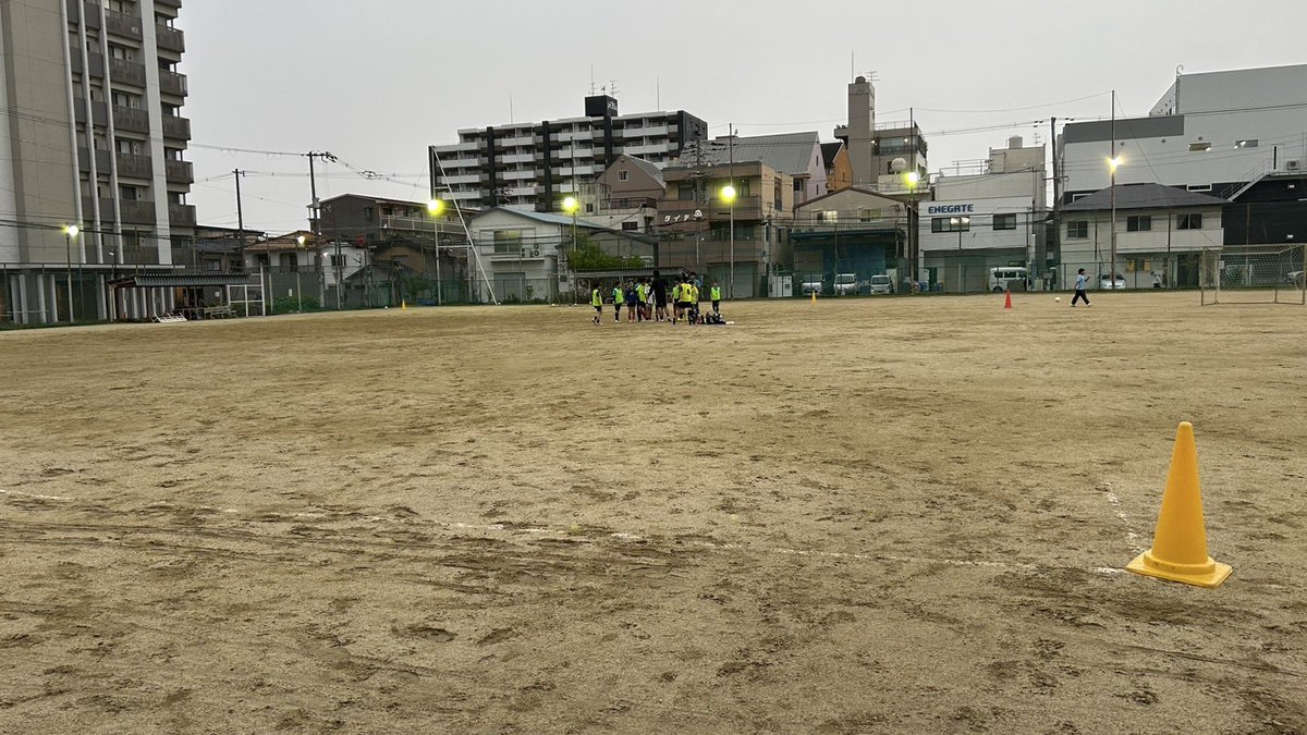 fcking2015's tweet image. 話し合うことが多くなった
#Kingサッカースクール