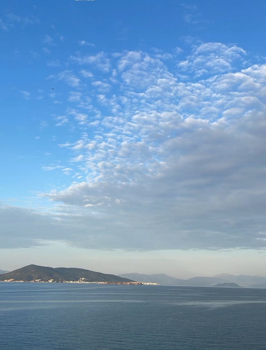 Να νηστεύεις επίσης την κακία,την κατινιά και το θάψιμο. Γενικά.Δεν είμαι  σε θέση να σου πω εγώ,ότι θα κερδίσεις έτσι τον παράδεισο. Σίγουρα όμως, θα έχεις γαλήνη μέσα σου, αφού δεν θα μπλέκεις σε λόγια. Επίσης θα στο ανταποδώσει αυτή η ζωή μιας και ό,τι δίνεις παίρνεις.