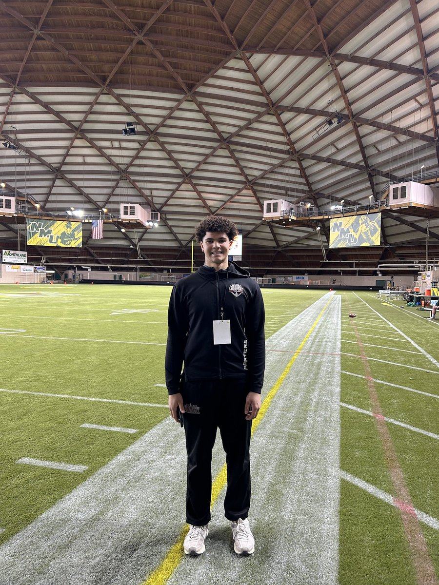 masonn_moore's tweet image. Big thanks to @ezekiel_combs and @NMU_Football for having me at their spring game!
@LTHSfootball @CoachVargas14 @J_vargas_4 @EDGYTIM