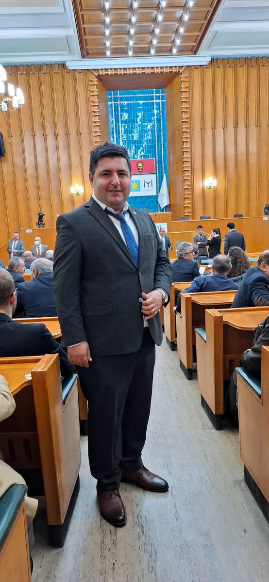 eren_sooylu's tweet photo. Genel başkanımız Sn.Müsavat Dervişoğlu’nun haftalık olağan meclis gurup konuşmasini dinlemek için arkadaşlarımızla T.B.M.M idik..

#sonkalei̇yi̇parti https://t.co/8H5ZHfyWEx