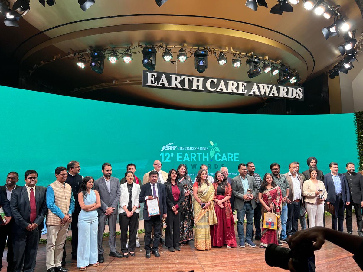RogerHighfield's tweet photo. Illuminating discussion with @GhoshArunabha &amp; our brilliant moderator @PrachiShe at the @EarthCareAwards - tons of amazing talent nurtured in this initiative by @TheJSWGroup @timesofindia @JSWFoundation @CEEWIndia https://t.co/Wpjc3PQBhh