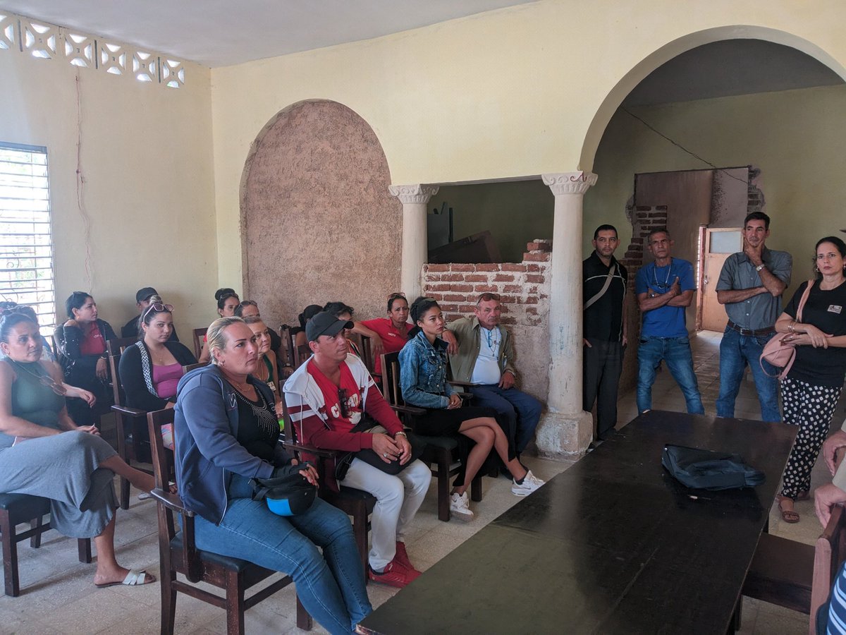 La Dirección Municipal de Ordenamiento Territorial de Banes durante el proceso del cambio de mando del cargo de Delegado INOTU Holguín
#INOTUBanes #INOTUHolguin #INOTU #HolguínSí #HonorHolguinero