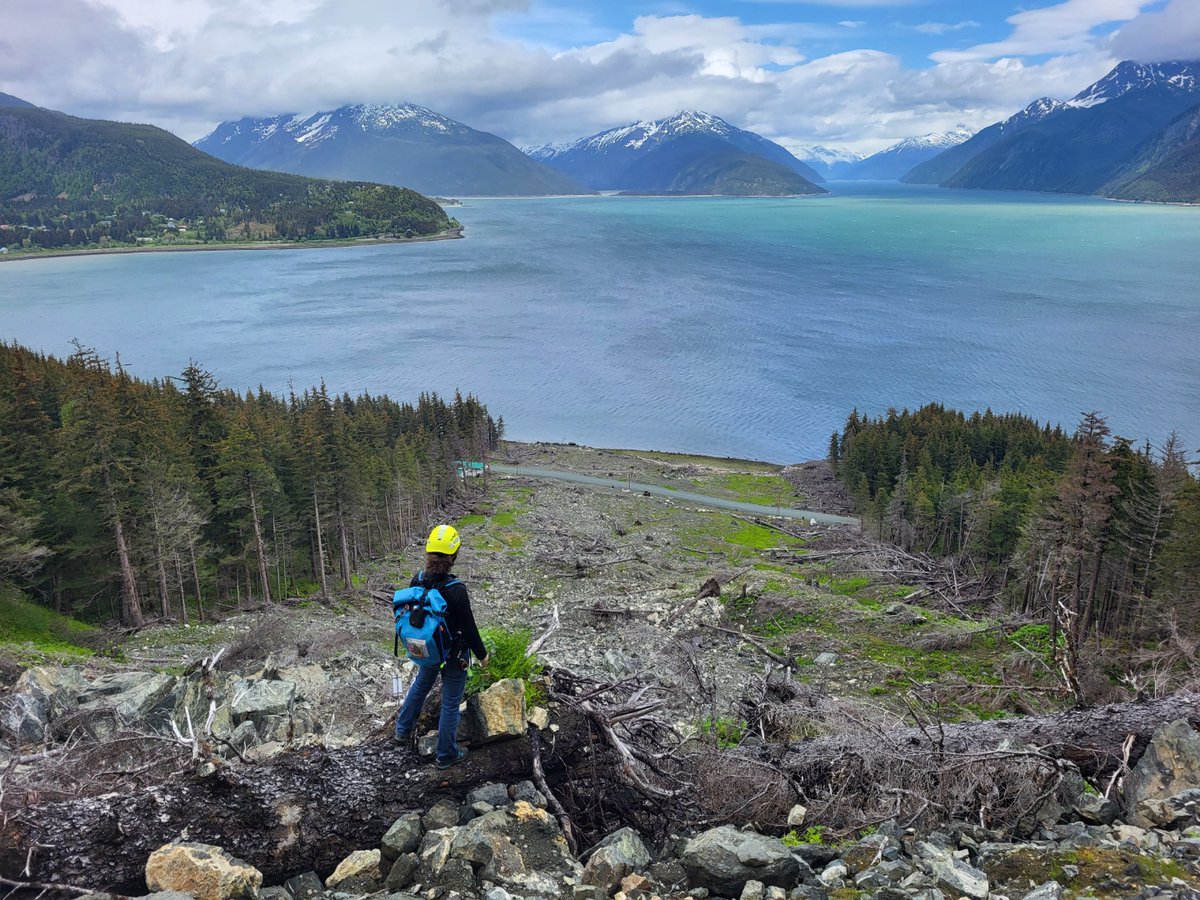 We're searching for Geologist 4 to to manage our Landslide Hazards Program.
This position is open to all applicants and can be based in Fairbanks, Anchorage, or Juneau. More info &amp; APPLY here: governmentjobs.com/careers/alaska…