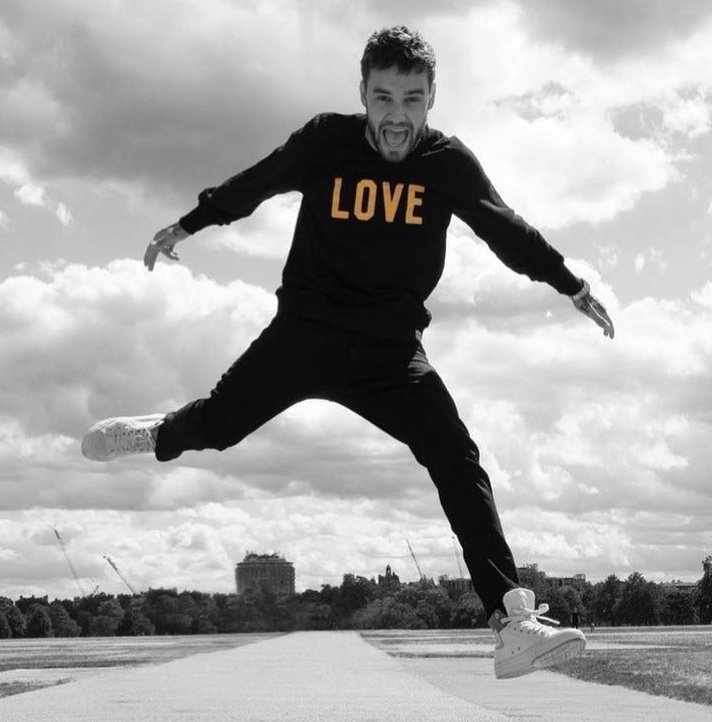 Payno_LJ's tweet photo. @LiamPayne ,you know how much I love you, and I'll endlessly 🤍🤍🤍🤍
#ForLiam  #AlwaysInOurHeartLiam #RespectLiam #HonoringLiam #WeLoveYouLiamPayne 
#ILoveYouLiam 🤍🤍🤍🤍 https://t.co/A8cFhOG4KW