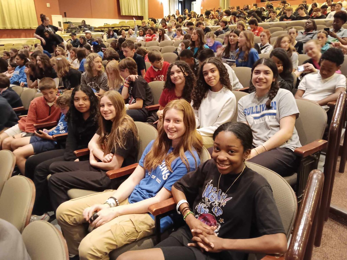 Sullivan Middle tweet media