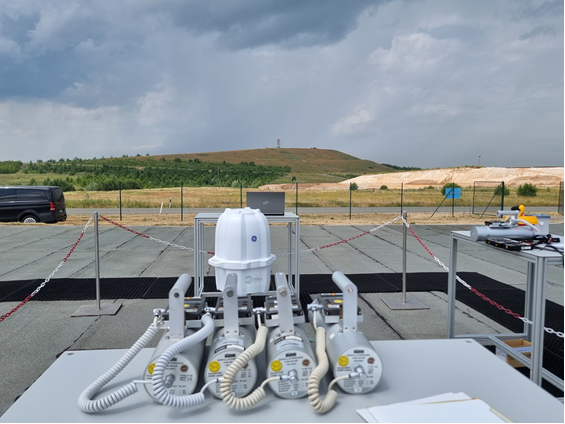 Measurement comparison for portable ambient dose rate meters

More Information: 
bfs.de/EN/topics/ion/…