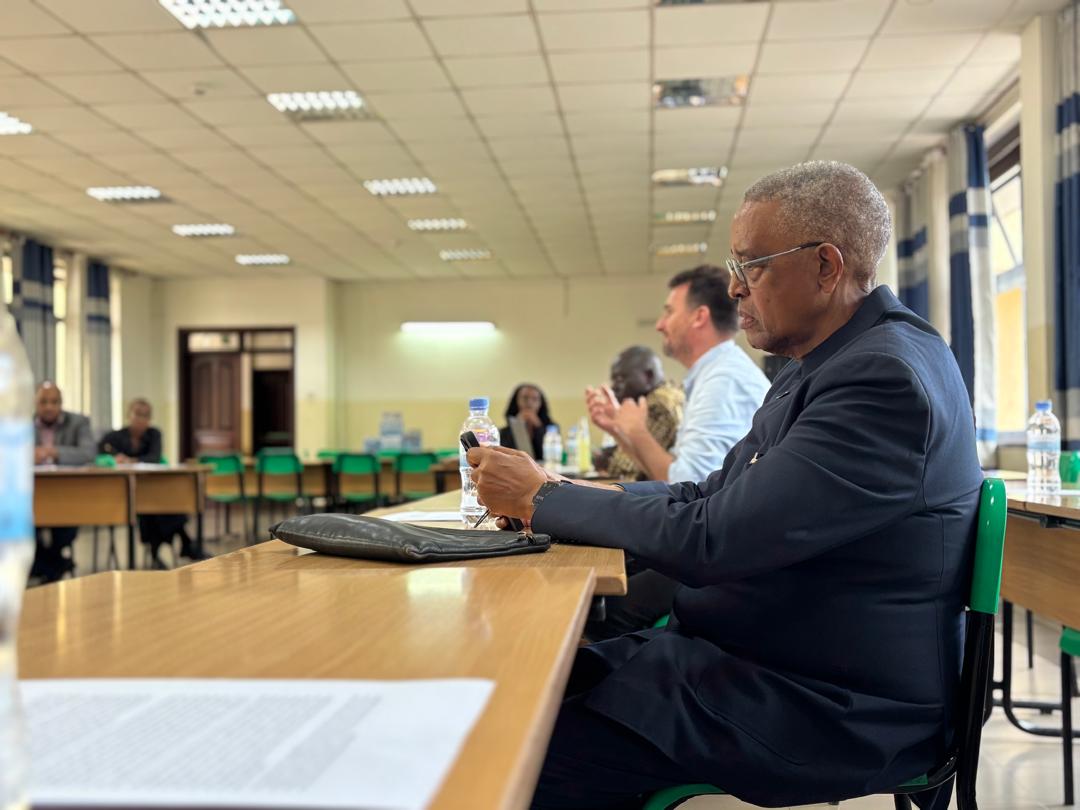 Coventry University - Africa Hub (@covuniafricahub) on Twitter photo We're reflecting on the workshop that <a href="/covcampus/">Coventry University</a> co-organized with <a href="/UniWestminster/">University of Westminster</a> and collaborators across Africa that brought together scholars and practitioners from Rwanda, Ghana, South Sudan, and the UK to reframe narratives around resilience. We're reflecting on the workshop that <a href="/covcampus/">Coventry University</a> co-organized with <a href="/UniWestminster/">University of Westminster</a> and collaborators across Africa that brought together scholars and practitioners from Rwanda, Ghana, South Sudan, and the UK to reframe narratives around resilience.