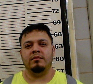 TriciaOhio's tweet image. 1. When Garcia was arrested he was found with rolls of cash and drugs.
2. He was arrested with two other members of MS-13.
3. Two judges found that he was a member of MS-13. That finding has not been disturbed.
4. When arrested he was wearing what is effectively MS-13’s uniform.