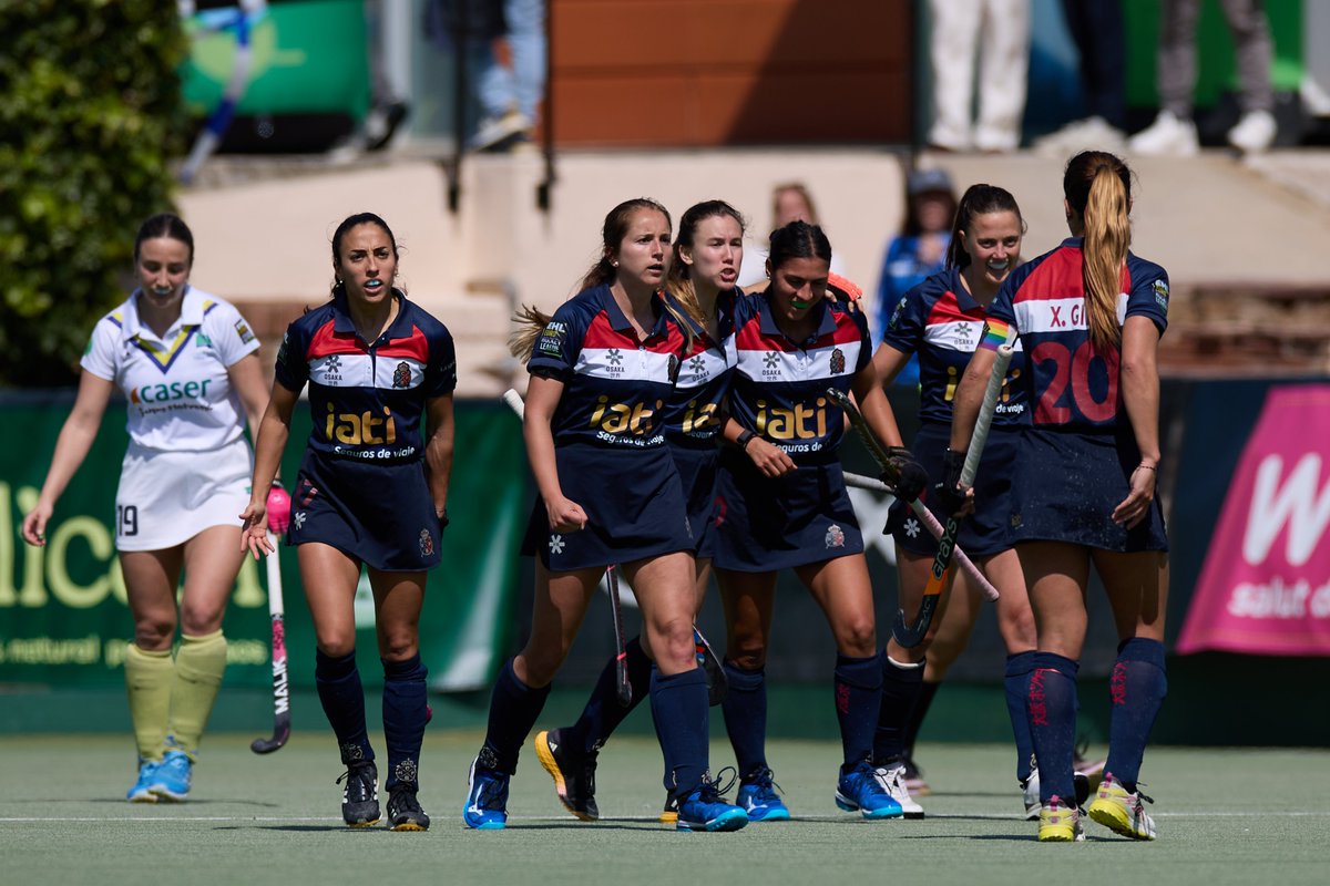 RCPoloBarcelona's tweet photo. El RC Polo femenino debuta mañana en la EuroHockey League que se juega en Den Bosch. Su rival en los cuartos de final será el Braxgata belga, que ha derrotado al Club de Campo en la ronda previa.
El partido dará inicio a las 15 h.
#alepolo https://t.co/EDvDtRKFIk
