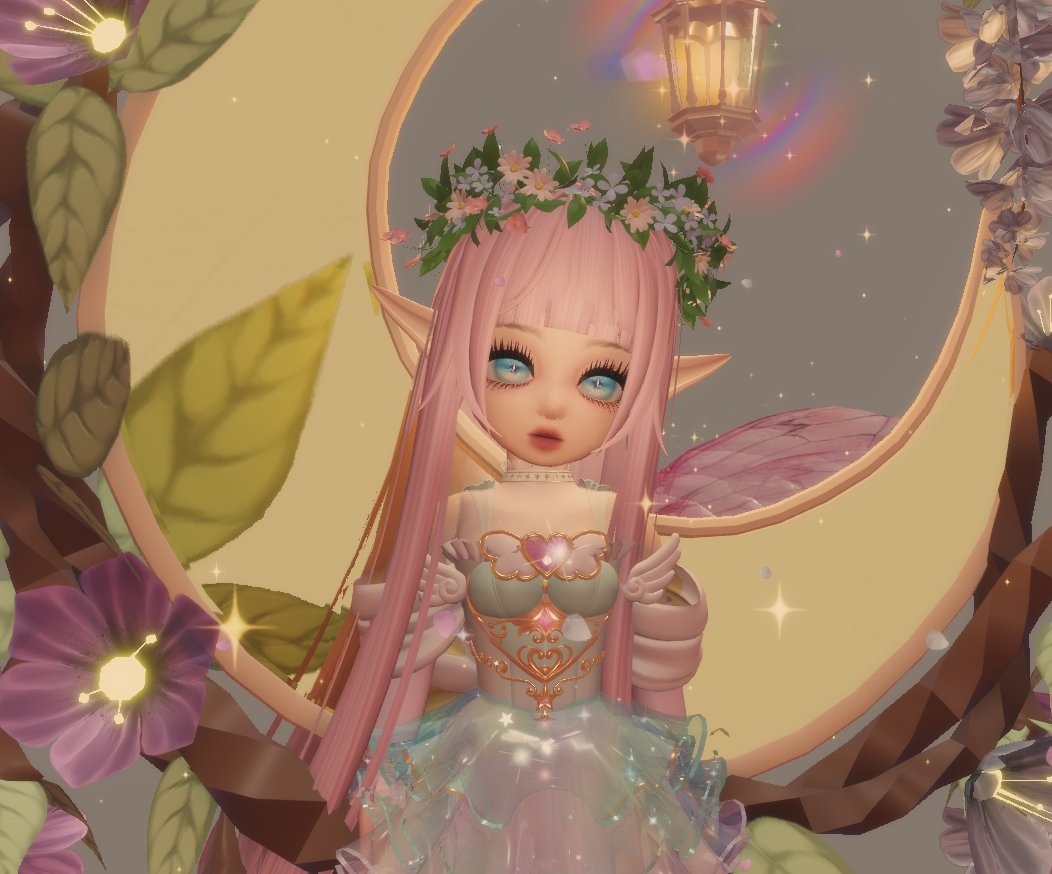 saipppua's tweet photo. This halo is just..so pretty. I love it! 🫶#royalehigh #royalehighhalos #royalehighcampus4 https://t.co/eR31n7h83Z