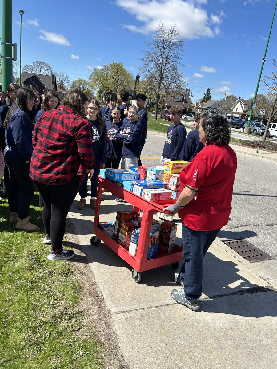 Leadership students dropping off snacks for Ronald McDonald House for Easter Alms giving. <a href="/WECDSB/">WECDSB</a>