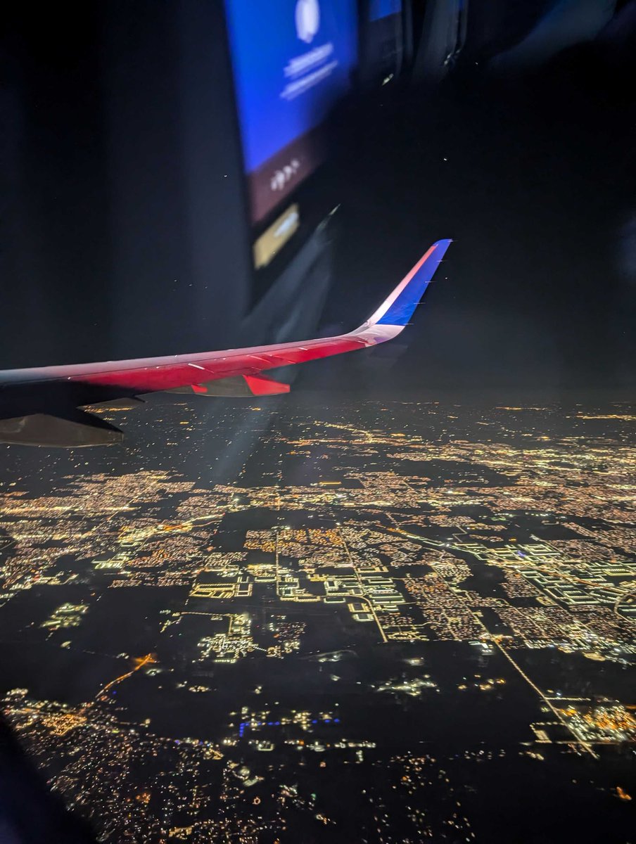 We have arrived in Houston for <a href="/FIRSTweets/">FIRST</a> #FIRSTCHAMPIONSHIP! We are so excited - come see us in the Hopper division!