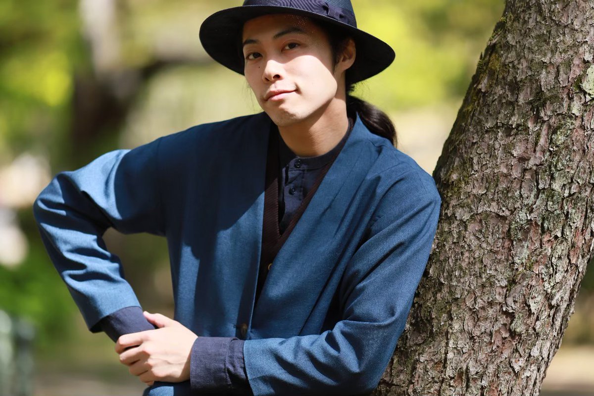 カラダアソビ→ダンス in Nagoya (@ndanceworkshop) on Twitter photo カラダアソビ→ダンスin Nagoya 27th
講師 #香取直登(ダンサー・振付家)詳細はチラシのプロフをご覧ください!
4/26㈯ 場所 中村生涯学習センター視聴覚室
    14:00〜15:30 講座① 
    16:00〜17:30 講座②
4/27㈰    場所 バレエスタジオクララ カラダアソビ→ダンスin Nagoya 27th
講師 #香取直登(ダンサー・振付家)詳細はチラシのプロフをご覧ください!
4/26㈯ 場所 中村生涯学習センター視聴覚室
    14:00〜15:30 講座① 
    16:00〜17:30 講座②
4/27㈰    場所 バレエスタジオクララ