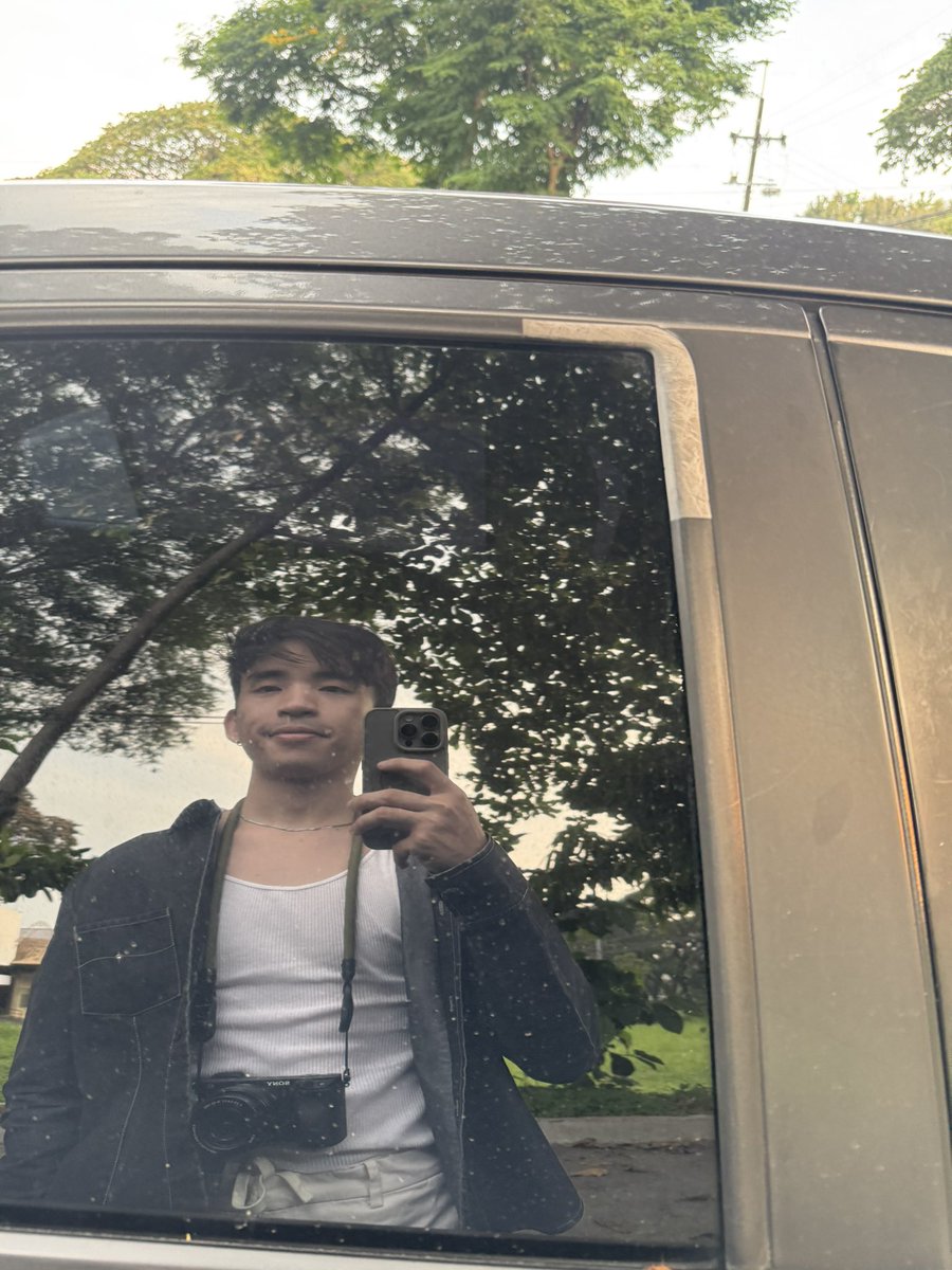 📸