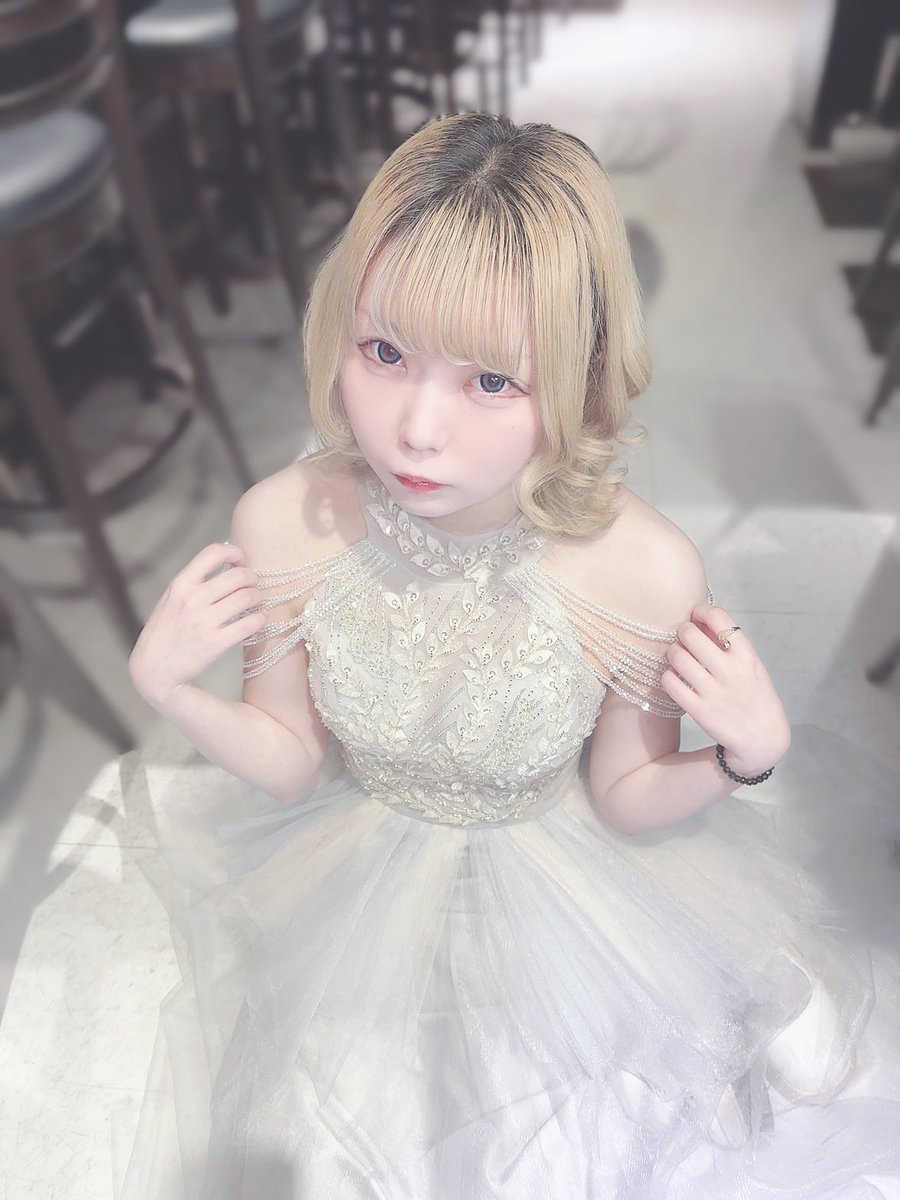 00_bfly's tweet photo. 今日、誕生日(^｡^)
綺麗で困っちゃうね全く…💦 https://t.co/sou2gr2eCi