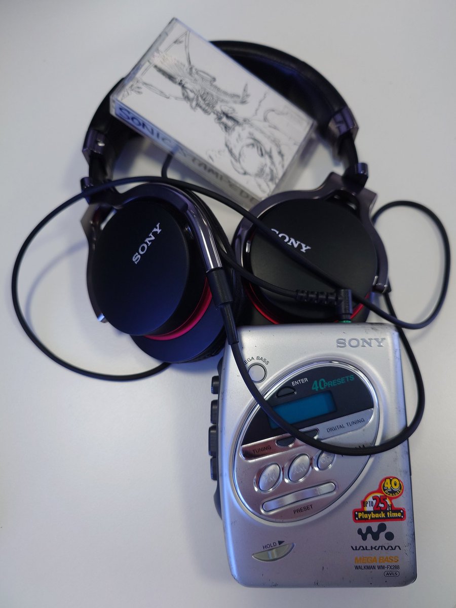 keithn2112's tweet photo. Retro mix tape day, found this old Sony Walkman in the office move, paired it with the excellent MDR-1R Sony wired Headphones, dug out some AA Duracell batteries and an old mix tape I made about 30 years ago and sweet sounds all around #sonyuk https://t.co/WXaCRTLOB4