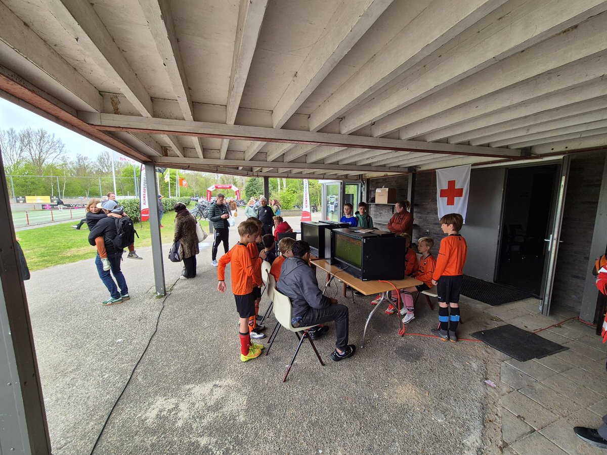 Vandaag organiseren wij een FC 25 event in Alkmaar tijdens het schoolvoetbal toernooi ! #alkmaar #ps5 #schoolvoetbal #PlayStation5