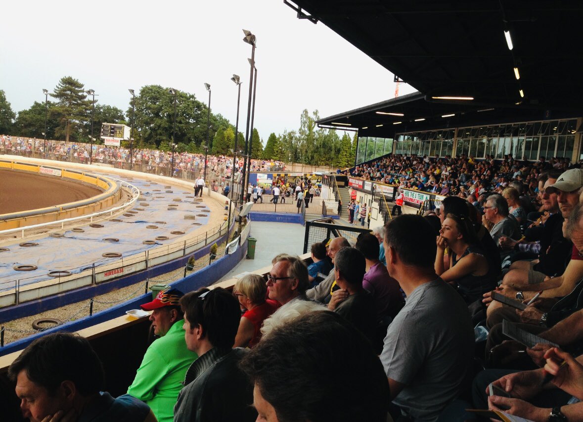 NSSCspeedway's tweet image. 2 of 2.

Hopefully this is the final push.

Everything is in place. Let’s show Rugby Borough Council our support for W1B. The policy that protects the stadium.

You do not need to be local. Just a fan who can help save a speedway stadium.

Please spread the message. Thank you.