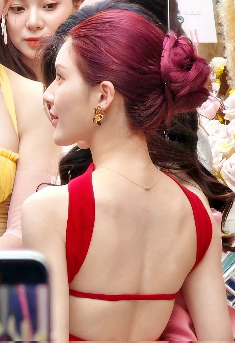 Super super beautiful 🌹❤️🍓

#ZhaoLusi