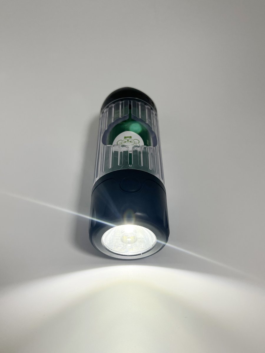 tanxuemeigx's tweet image. The mould of 2 generation dog poop bag holder with flashlight is ready now

#poopbagholder #flashlight