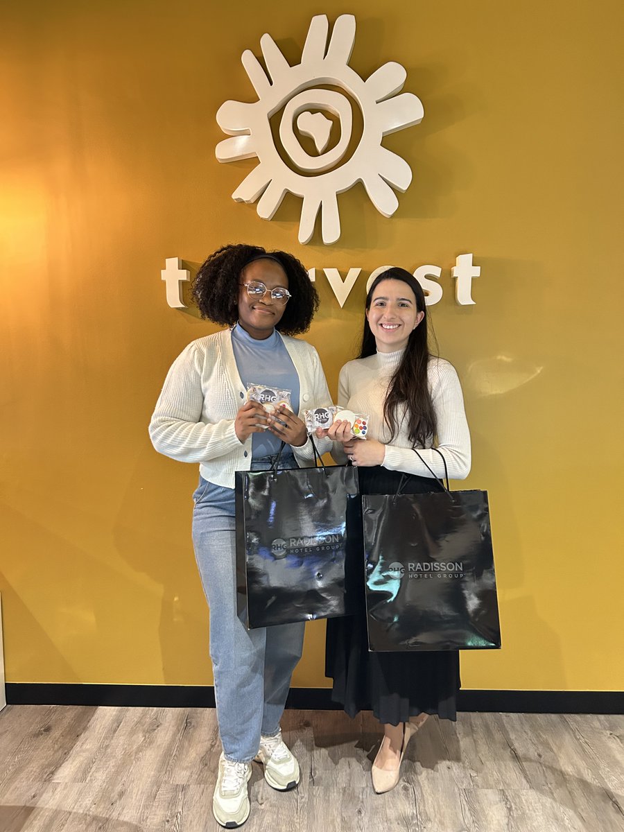 TourvestDM's tweet photo. A big thank you to Natacha Faria from @RadissonHotels for the Easter treats and warm visit to our office today! We appreciate your continued partnership and hospitality. 🐣✨
#RadissonHotels #HospitalityPartners #TourvestDM #TravelIndustry https://t.co/7shKzgPoNN