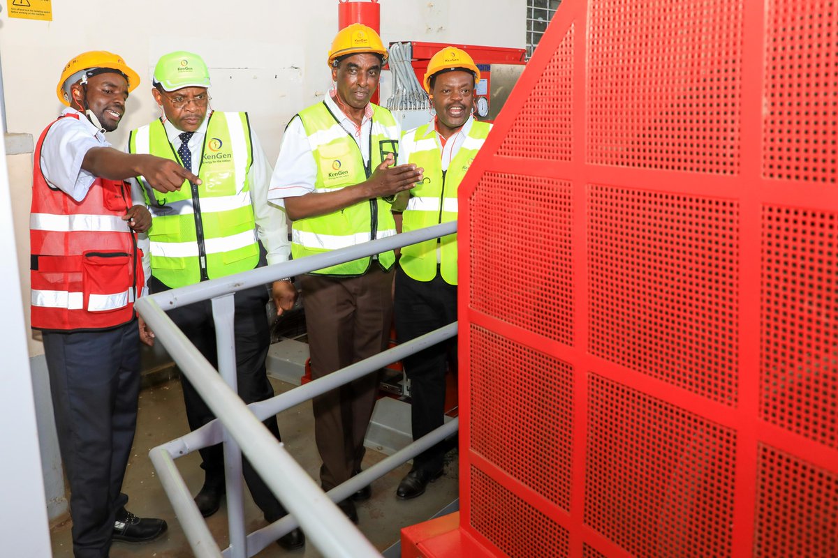KenGenMDandCEO's tweet image. As #TeamJenGa, we remain anchored on the mission to deliver competitively priced electricity to the region using our highly skilled talent, engaging closely with stakeholders, employing efficient processes, and utilizing modern technology.
#JenGaKenGen
#EnergyAccess