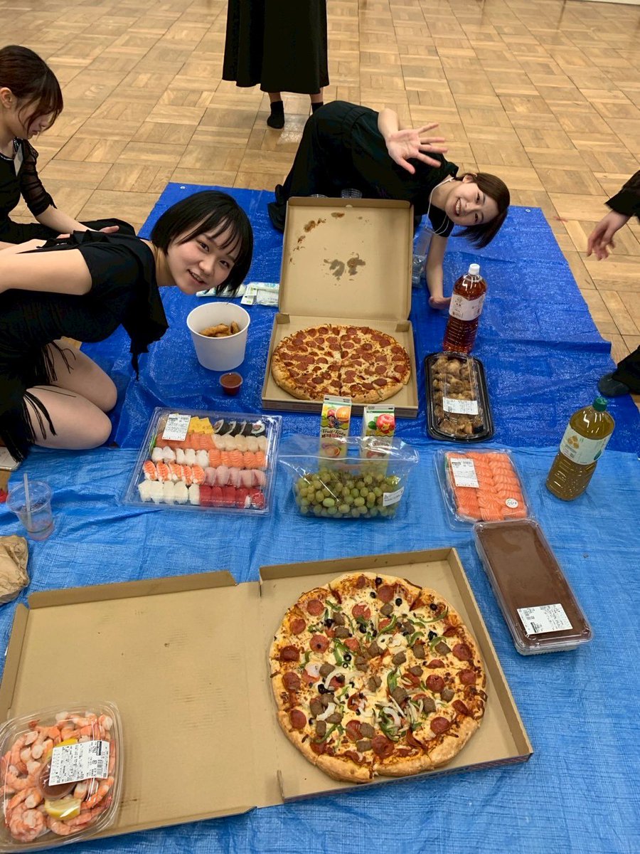 tsukuba_buken26's tweet photo. 本日も新歓ありがとうございました！
お腹いっぱいになれたかな？😆

次回は4/21です！
その前に4/19の新歓ダンパがあります！来てね！
#筑波新歓2025 https://t.co/5HAhAH0gYj