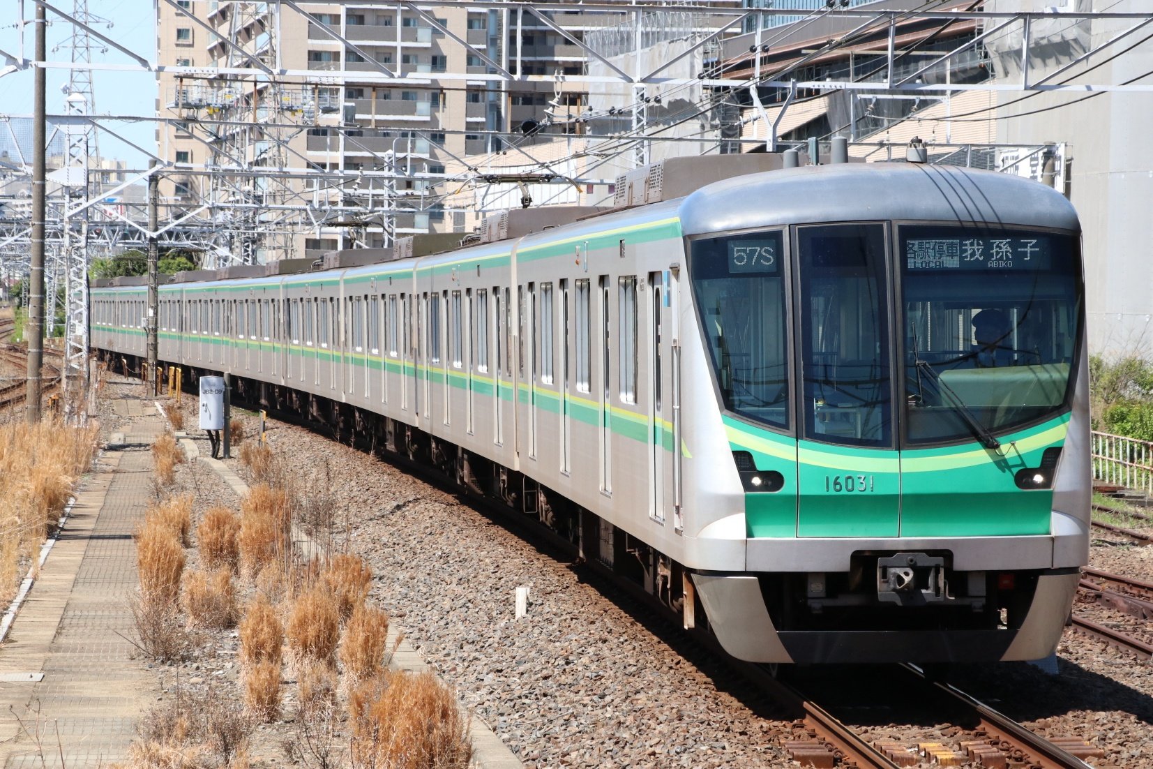 上野東京ライン 高槻行き on X: 上野東京ライン 高槻行き on X:
