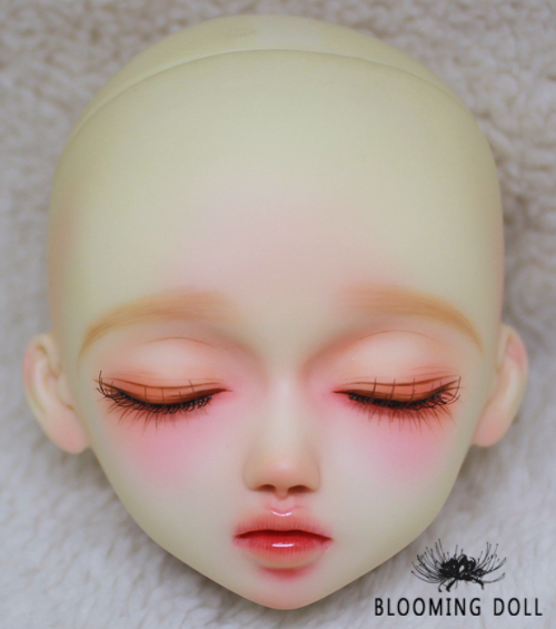 안녕하세요. 핑크 뽀용한 메이크업이 하고 싶어 할인 이벤트를 합니다~
해당 느낌의(동일X) 메이크업 usd~msd 사이즈 4만원에 4월 30일까지 접수 받습니다.(반송료별도)
간단한 이미지 지정가능합니다.(ex. 팔자눈썹, 웃는상 등)
blog.naver.com/nykoo225/22072…