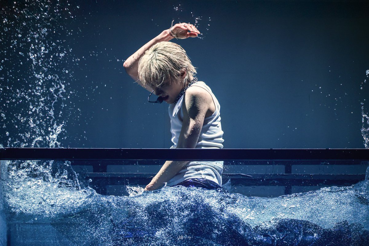 Just Black tweet media