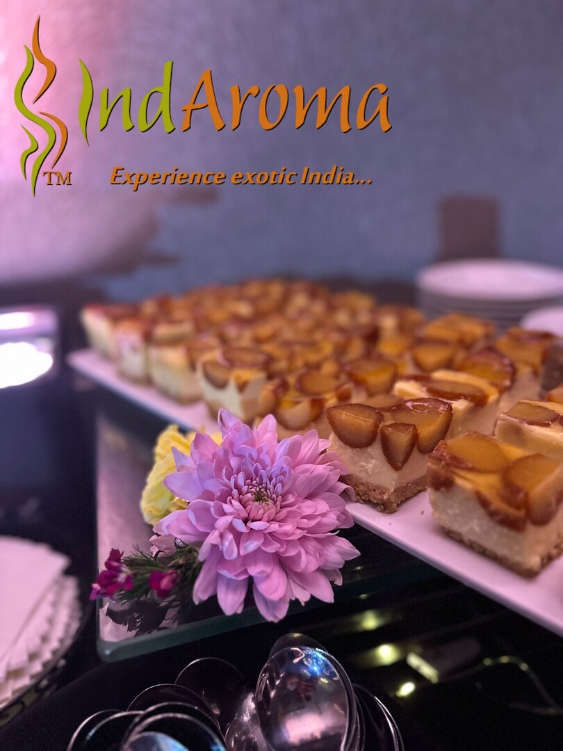 indaroma's tweet photo. Selecting the dessert is the BEST PART of creating a perfect menu! 😍
Who has a sweet tooth? You or your fiancé? 
#IndAroma #IndianWedding #DesiWedding #WeddingGoals #Shaadi #BigFatIndianWedding #WeddingInspiration #WeddingDecor #SangeetNight #BrideTribe https://t.co/XK6wlUzMRG https://t.co/XZGCCt7Sug