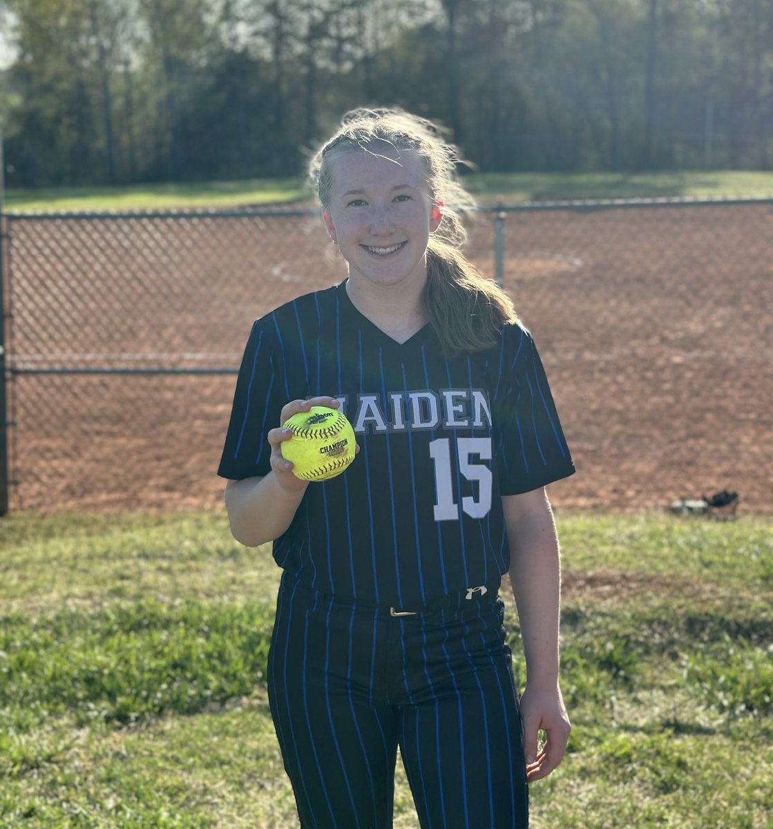 #teamdHB client <a href="/ave_thomas15/">Avery Thomas 2030</a> is having a big 7th grade year! 
Ranked 4th in the Hot 100 .
 #4 overall player and #1 catcher in the Class of 2030! 

3 over the fence 5 in the park
Hitting .800 with 20 rbis 
Ops 2.910 
Slg 2.053

#Classof2030 #softball #letsgo #dontblend