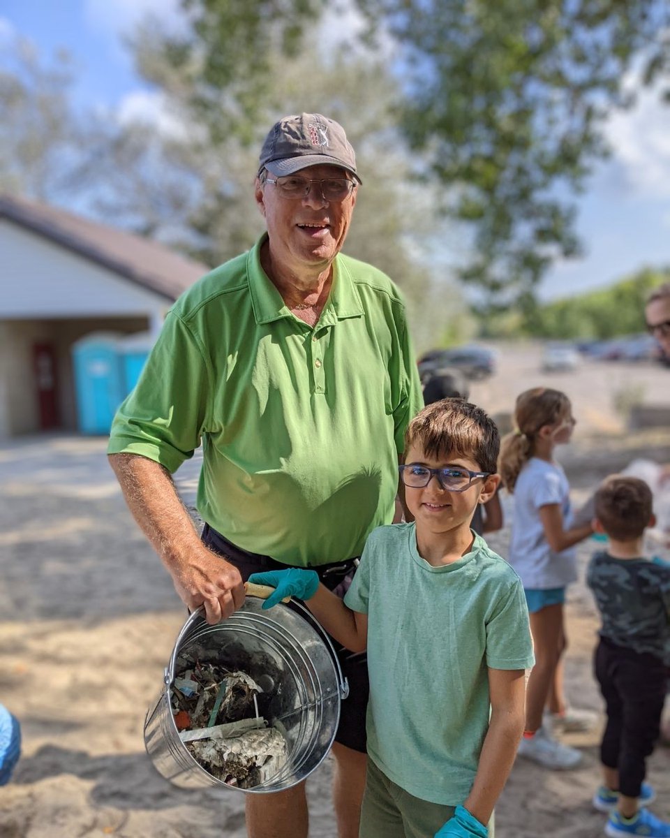 Earth Day is coming up, and we need your help! Volunteer for the Goderich Beach Clean-Up on April 26th. Together, we can make a difference. Sign up today at lakehuron.ca/beachcleanup.