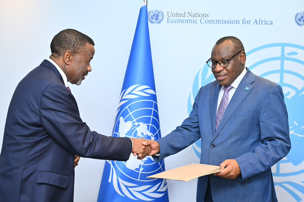AmbAddis's tweet image. This morning, H.E Mbapeua Muvangua, Ambassador and Permanent Representative of Namibia, presented his credentials to H.E Claver Gatete, Under Secretary-General and Executive Secretary of the United Nations Economic Commission for Africa at the UN Offices in Addis Ababa, Ethiopia
