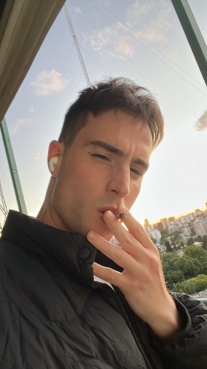 Buenos Dias ☕️🚬