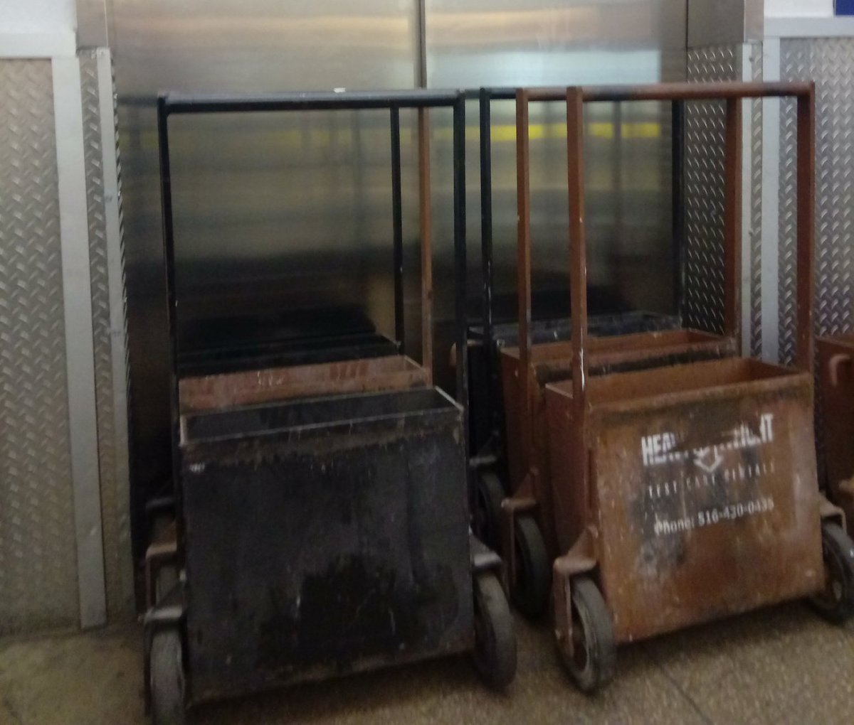 SonnyWhiteLines's tweet image. #FBI #NYPD
&quot;It doesn&apos;t take 2-3 months to fix an elevator&quot; The elevator 
company #Local3 or a non -
union proxy extorted the storage company to evict me after 8 yrs. Cause of the sleep away rape camp being exposed #CampIntegrity the elevator was fixed 1-2 days after this tweet.