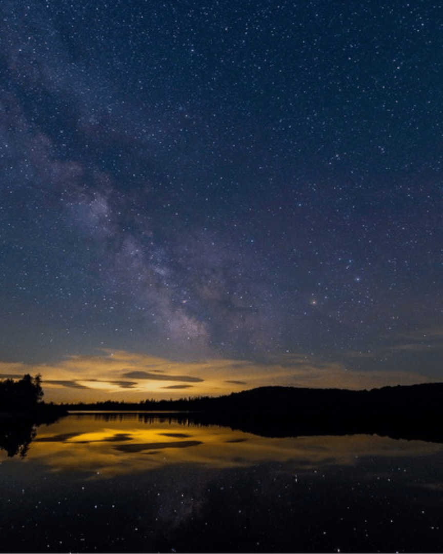 Zenderfull's tweet photo. Dream big and look beyond the horizon to unlock new possibilities 🌌  
-  
Rêvez grand et regardez au-delà de l'horizon pour débloquer de nouvelles possibilités 🌌  
#exploration #humanpotential #zenderfull #zenderfullexperience https://t.co/PTuvS4gzXB